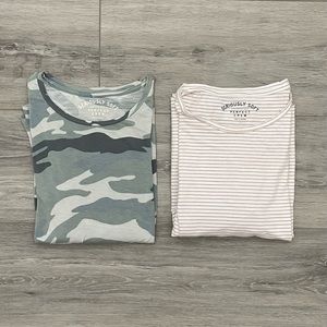 Pair of Aeropostale teen girls long sleeve tees